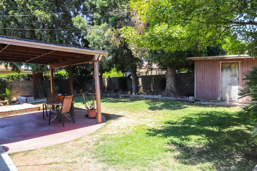 2811 E Shields Avenue, Fresno, CA 93726 - Image #3
