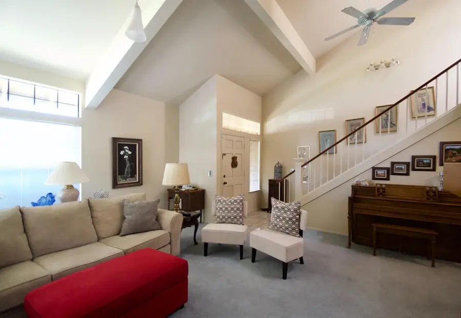 690 E Magill Avenue, Fresno, CA 93710 - Image #3