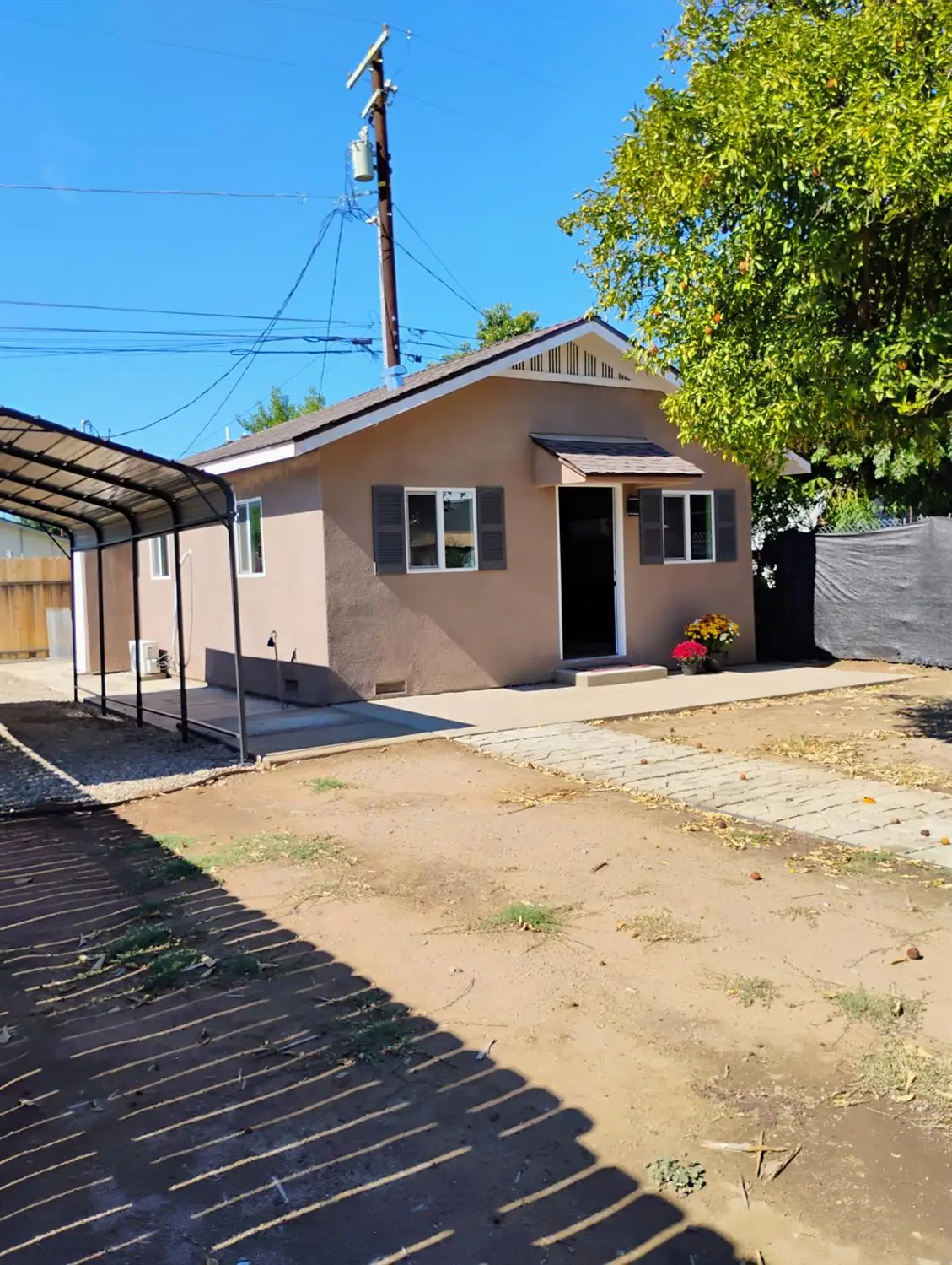 824 Columbia Street, Madera, CA 93638 - Image #1