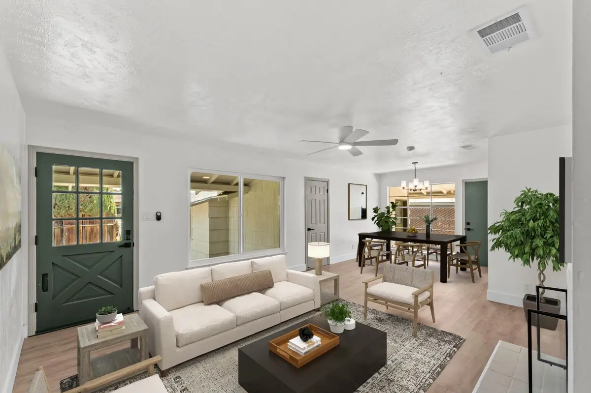 2441 N Chestnut Avenue, Fresno, CA 93703 - Image #1