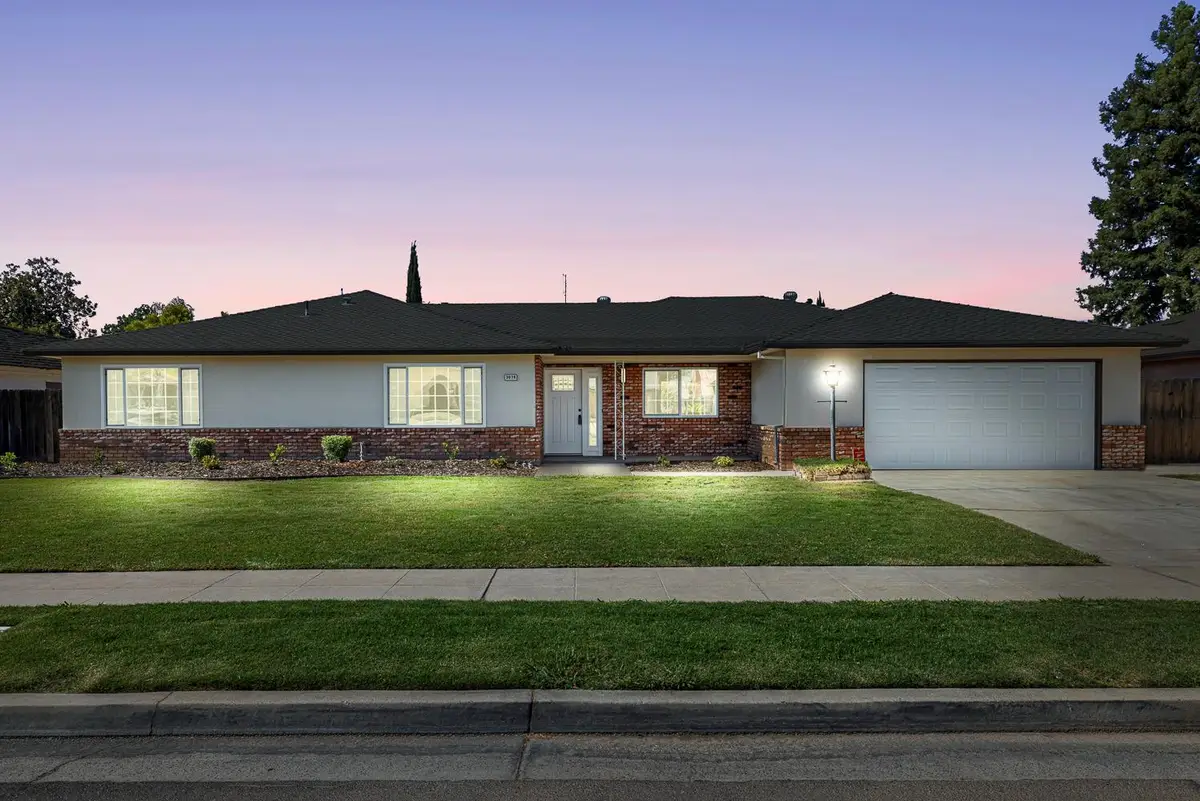 3078 W Barstow Avenue, Fresno, CA 93711 - Image #1