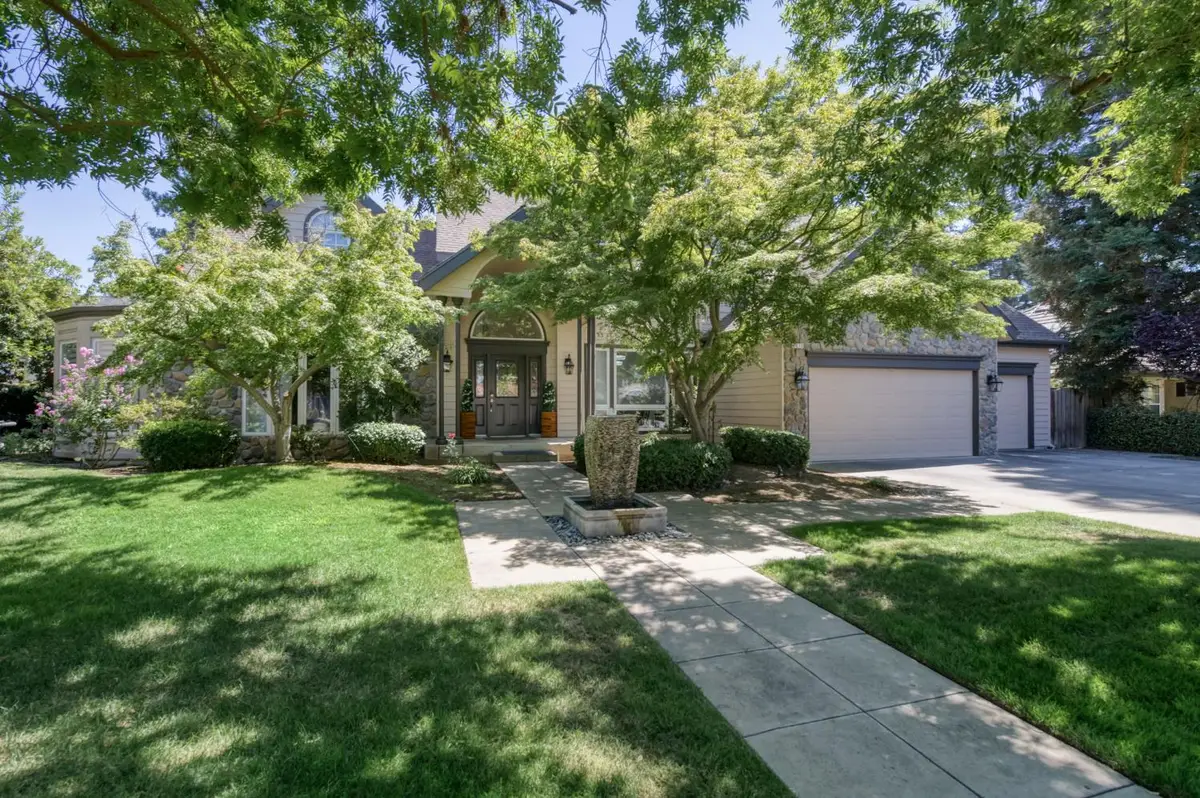 2473 W Beechwood Avenue, Fresno, CA 93711 - Image #1