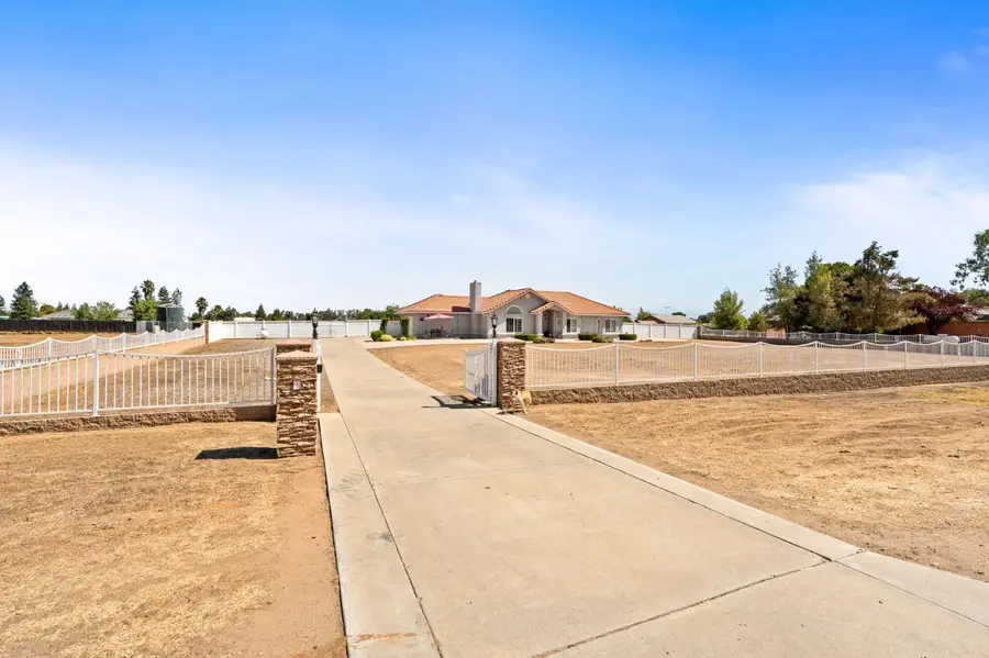 28565 Avenue 21, Madera, CA 93638 - Image #3