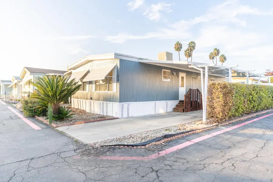 105 W Herndon Avenue #112, Pinedale, CA 93650 - Image #2