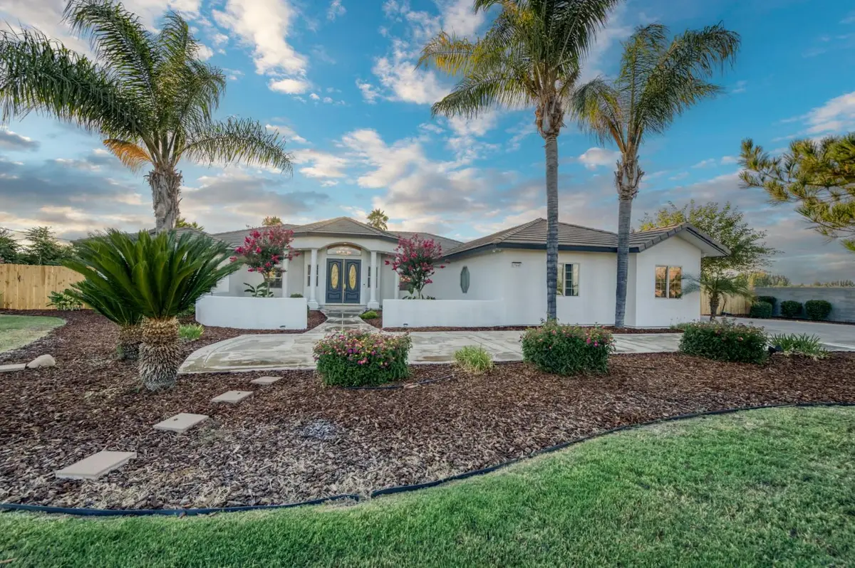 17448 Island Drive, Madera, CA 93636 - Image #1