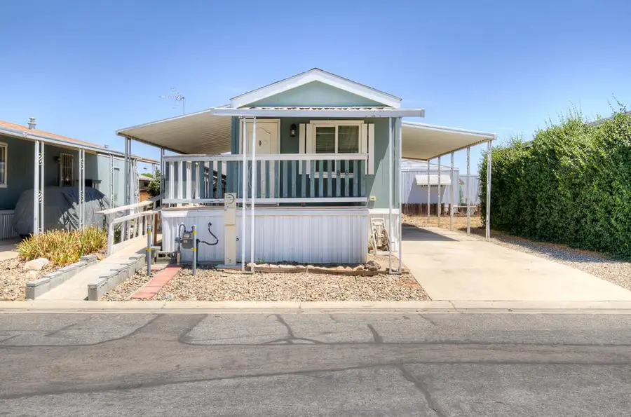 1218 E Cleveland Avenue #86, Madera, CA 93638 - Image #2