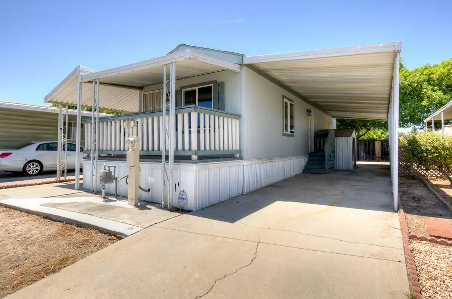 1218 E Cleveland Avenue #23, Madera, CA 93638 - Image #2