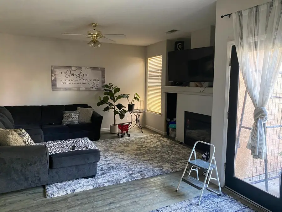 2606 Hillcrest Street, Selma, CA 93662 - Image #2