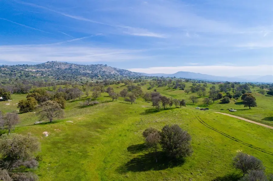 11999 Millerton Road, Clovis, CA 93619 - Image #2