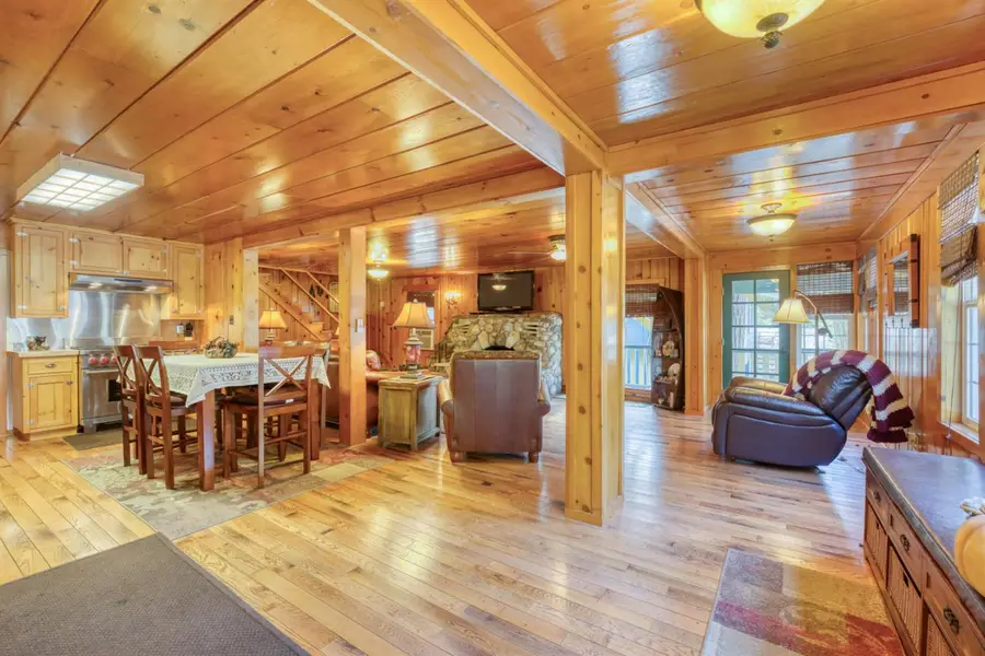 42025 Tollhouse Road, Shaver Lake, CA 93664 - Image #2
