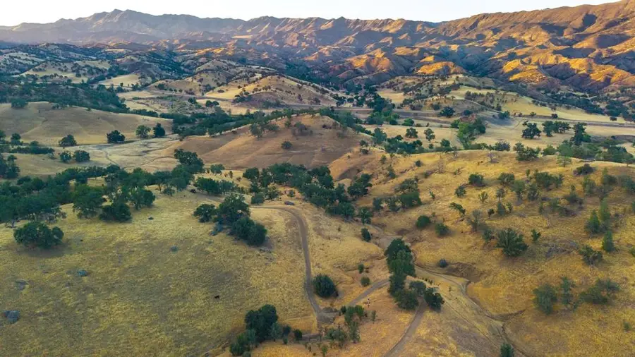 47069 Crump Lane, Coalinga, CA 93210 - #2