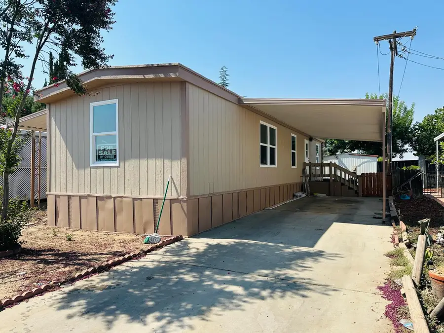 1218 E Cleveland Avenue #123, Madera, CA 93638 - Image #2