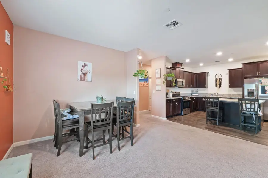 2082 Posa Chanet Boulevard, Coalinga, CA 93210 - Image #3