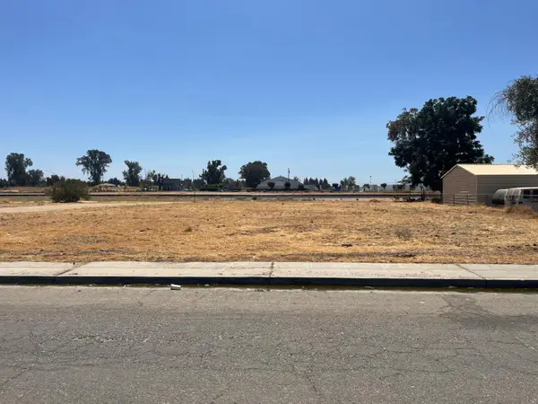 7015 N Weber Ave, Fresno, CA 93722