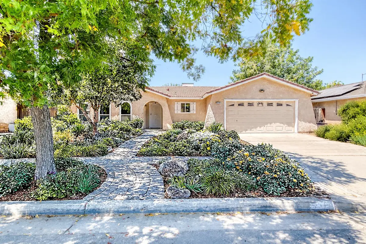 5319 N San Marcos Avenue, Fresno, CA 93722 - Image #1