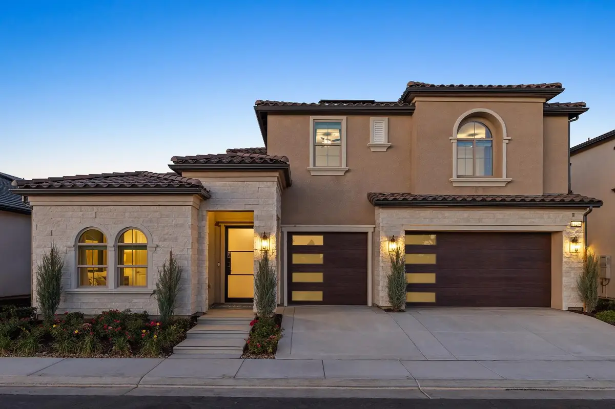 11214 N Via Ravenna Drive, Fresno, CA 93730 - Image #1