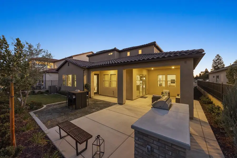 11214 N Via Ravenna Drive, Fresno, CA 93730 - Image #2