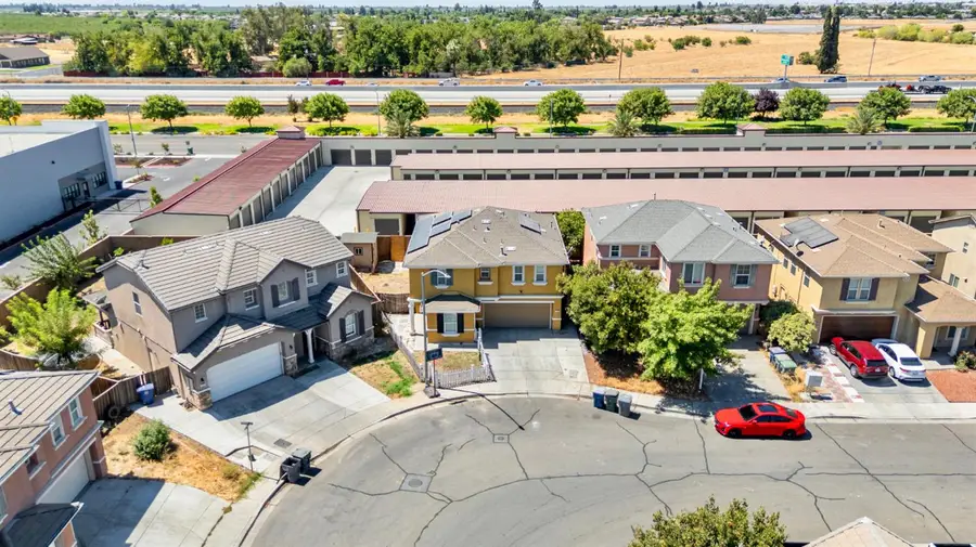 1026 Papaya Street, Madera, CA 93638 - Image #3