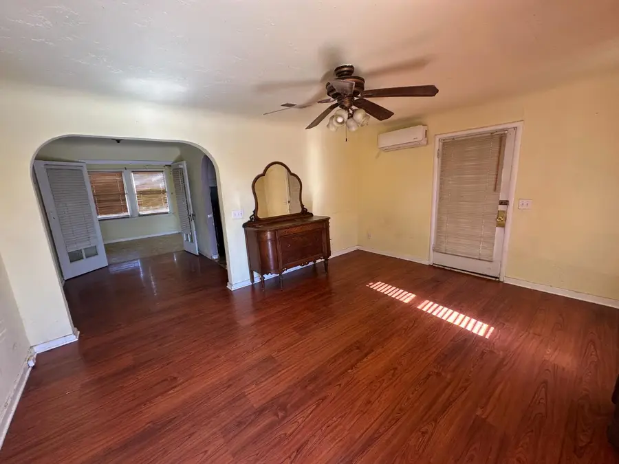 309 E San Joaquin Street, Avenal, CA 93204 - Image #3