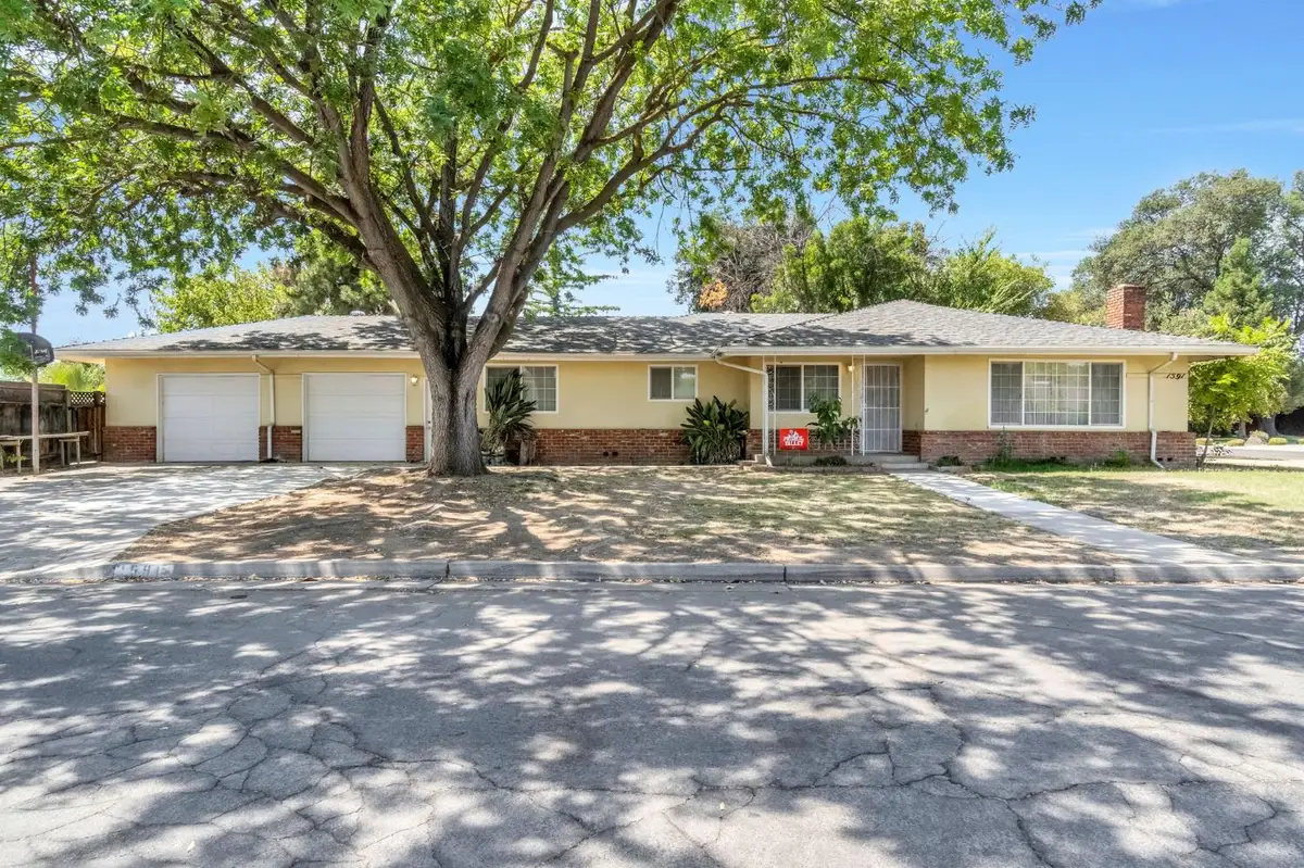 1591 E Almendra, Fresno, CA 93710 - Image #1