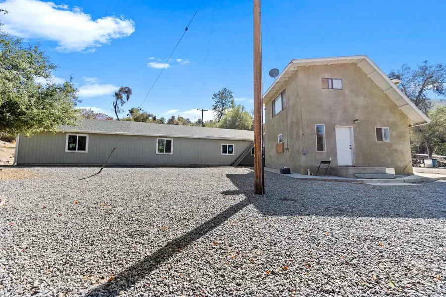 43520 Brookside Road, Miramonte, CA 93641 - Image #2