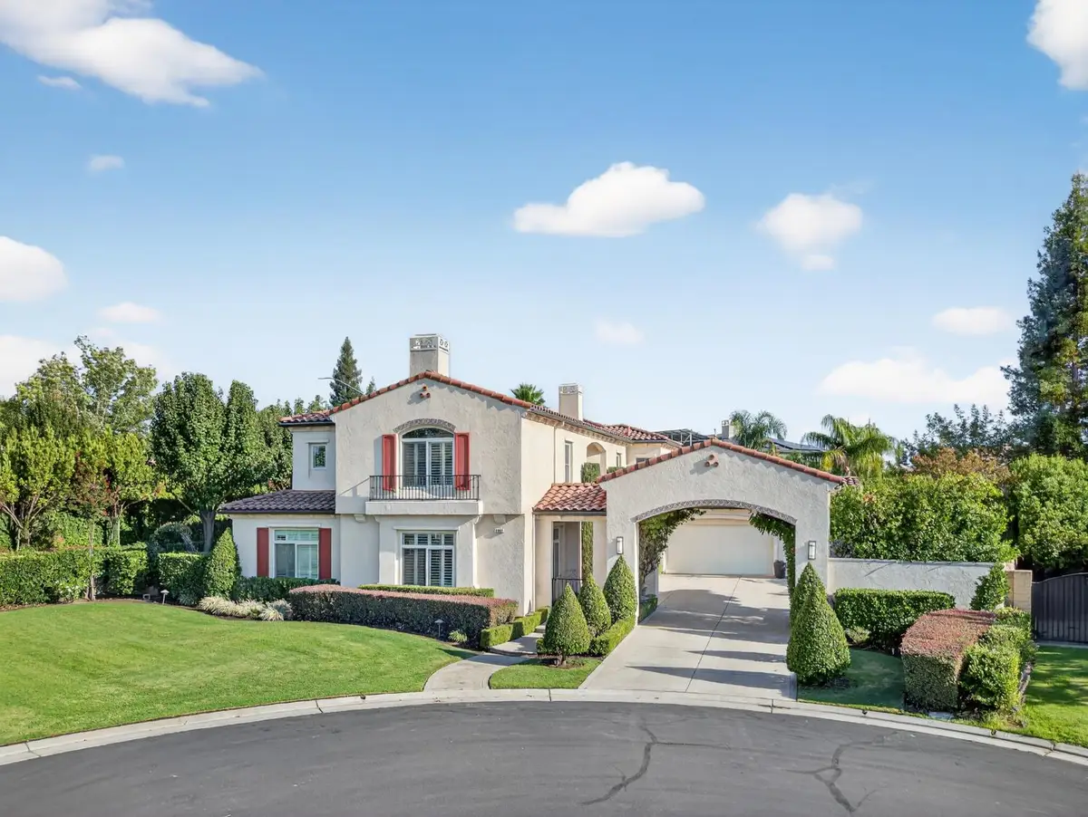 1391 E Rosemont Lane, Fresno, CA 93730 - Image #1