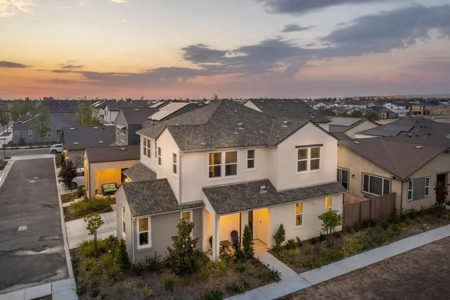 849 Livio Way, Madera, CA 93636 - Image #2