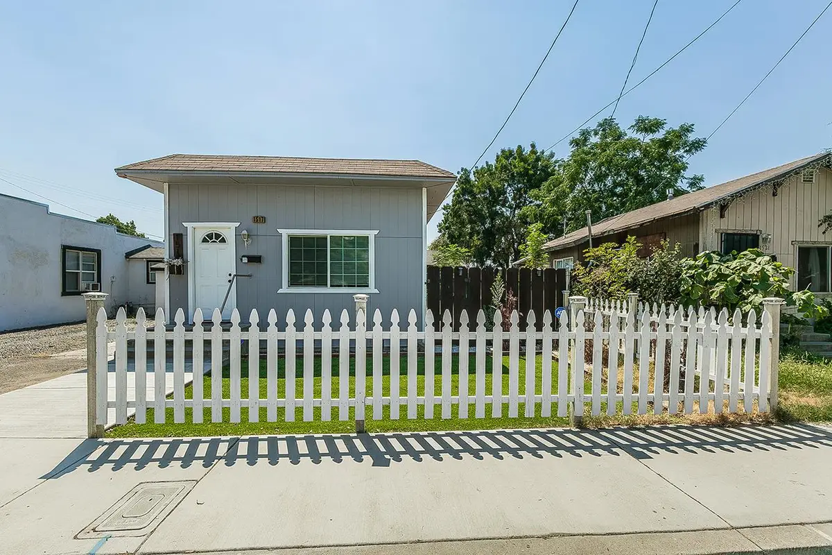 1517 Stillman Street, Selma, CA 93662 - #1