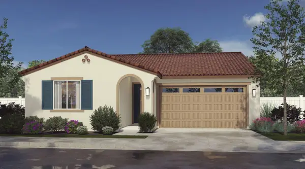 1688 Bloom Avenue, Clovis, CA 93619