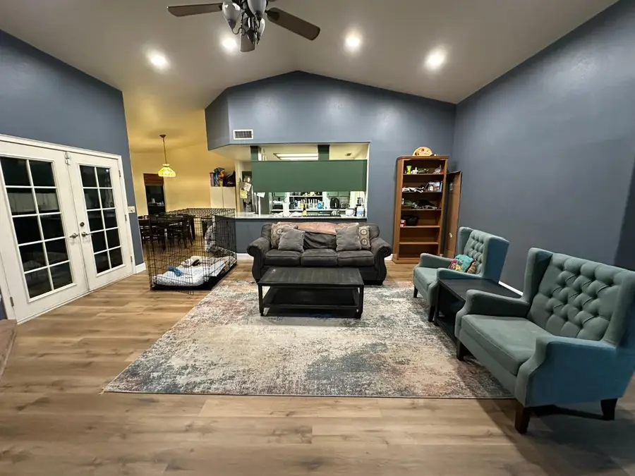 2526 Gibson Avenue, Clovis, CA 93611 - Image #3