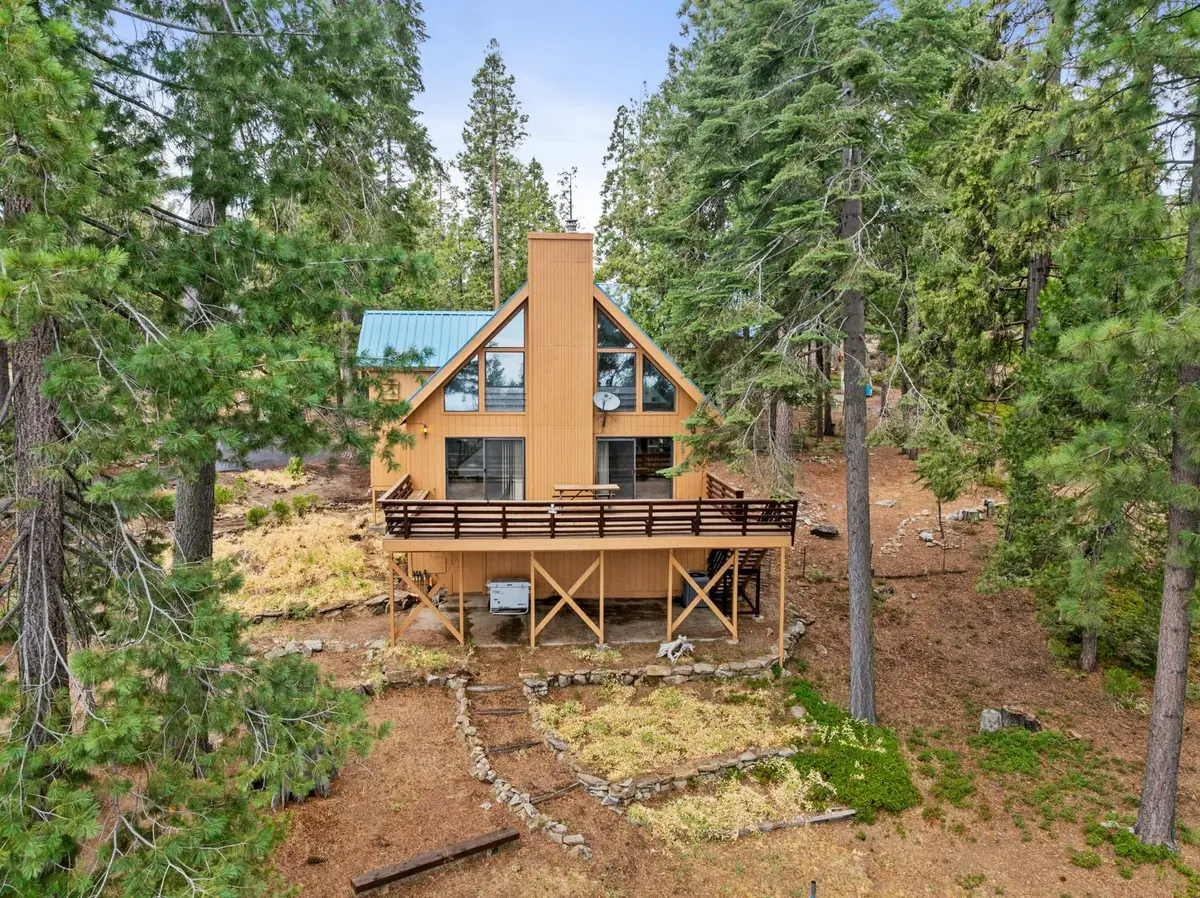 38018 Glenwood Lane, Shaver Lake, CA 93664 - Image #1