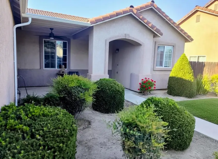 2846 Edgar Avenue, Sanger, CA 93657 - Image #2