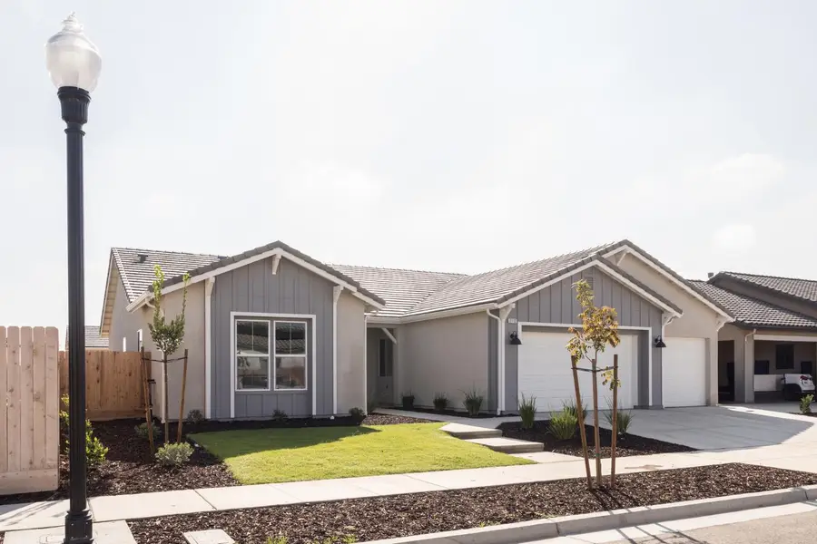 2112 Daffodil Street, Kingsburg, CA 93631 - Image #2