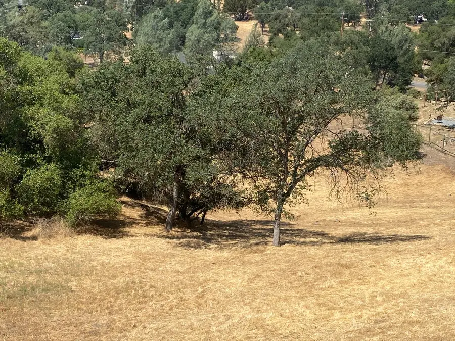 17 Titan Way, Coarsegold, CA 93614 - Image #2