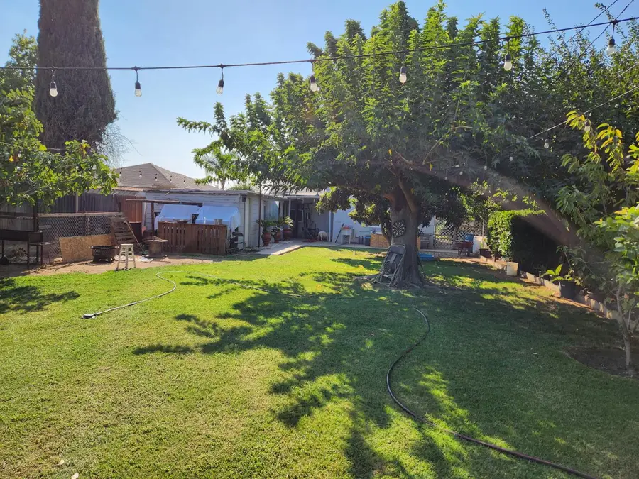 1112 Sonoma Avenue, Chowchilla, CA 93610 - Image #2
