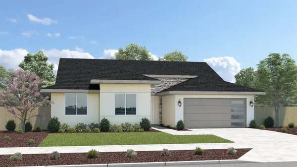 1526 W Bison Lane #AE 86, Hanford, CA 93230