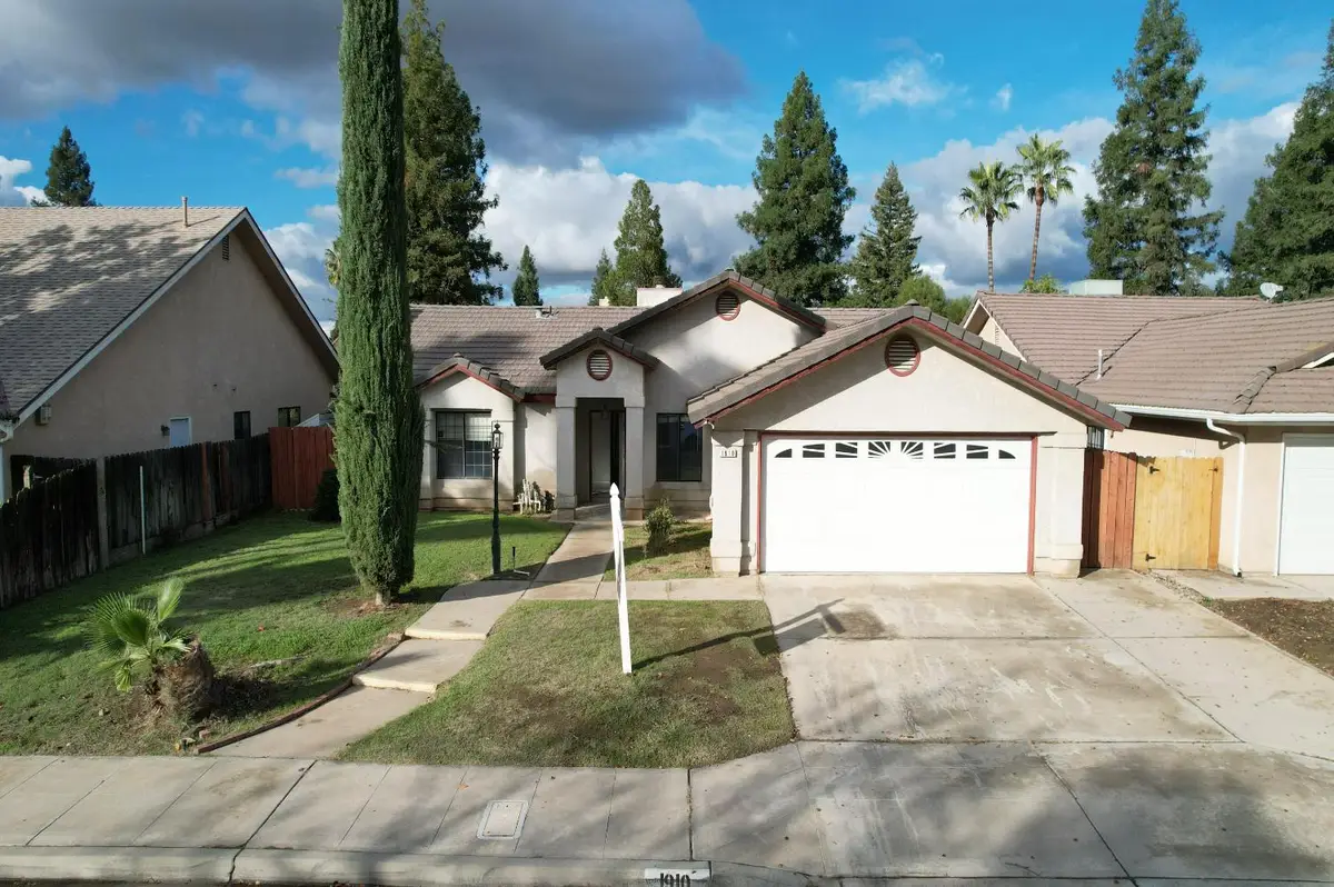 1910 E Eclipse Avenue, Fresno, CA 93720 - Image #1