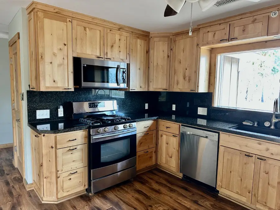 38295 Cressman Road, Shaver Lake, CA 93664 - Image #3