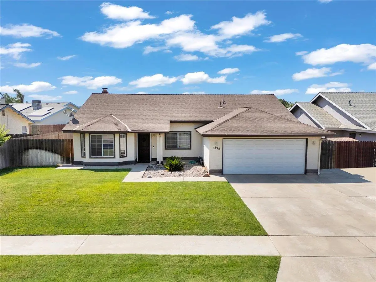1395 Pine Drive, Lemoore, CA 93245 - Image #1