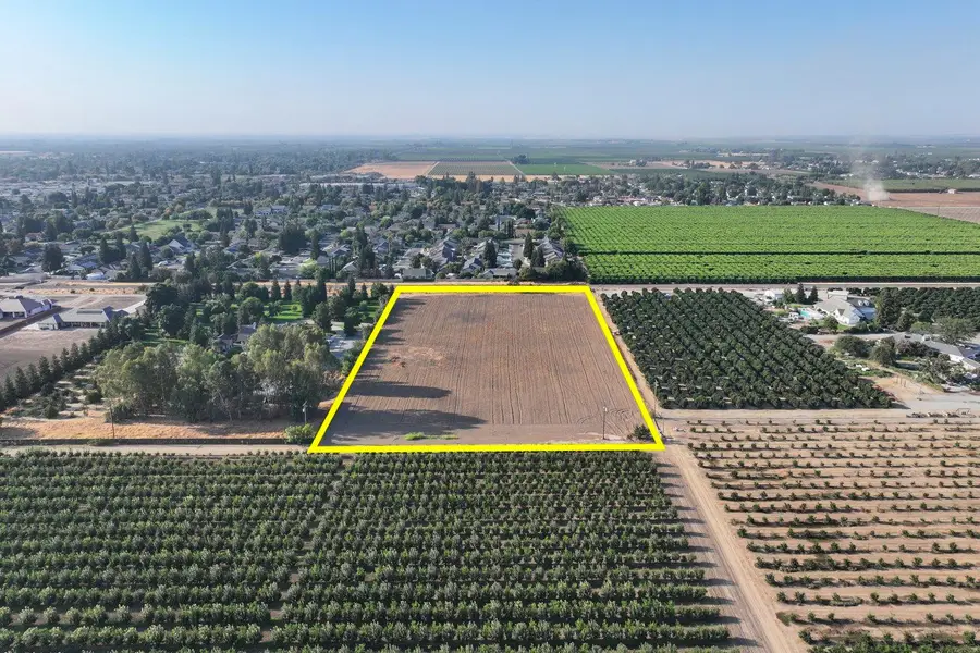 0 N Belmont, Exeter, CA 93221 - #3