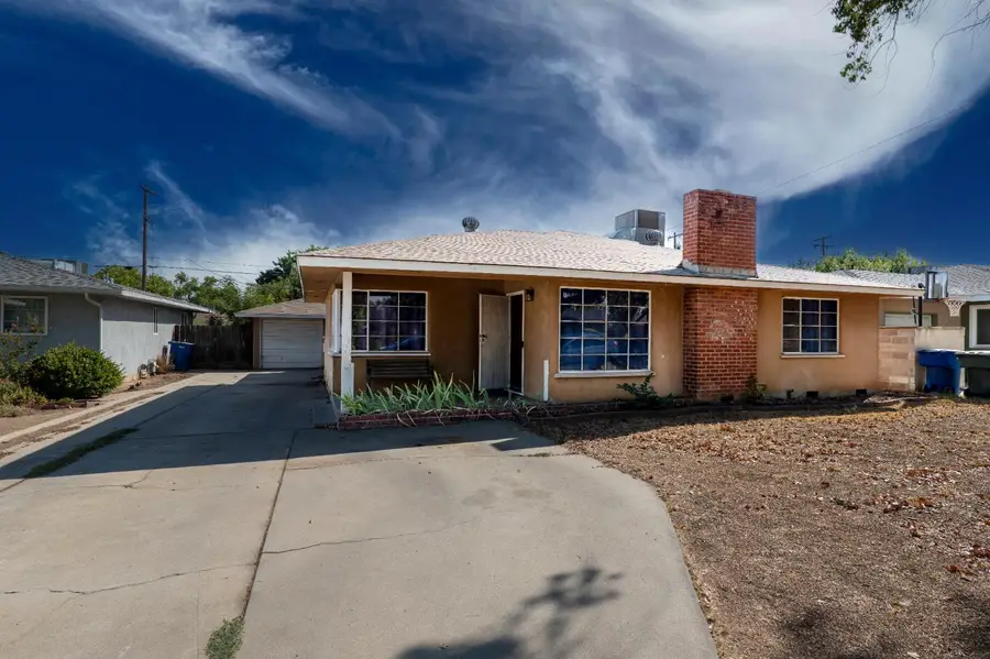 1025 W Fedora Avenue, Fresno, CA 93705 - Image #2