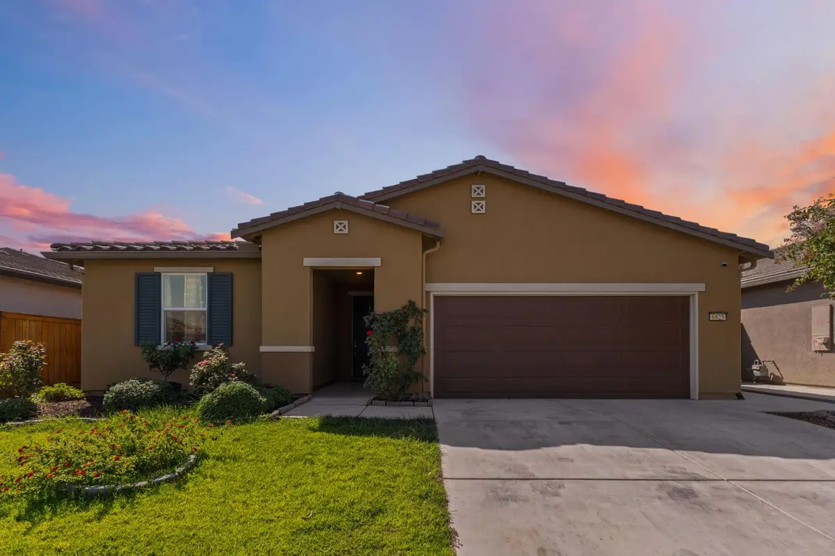 6825 E Braly Avenue, Fresno, CA 93727 - Image #1