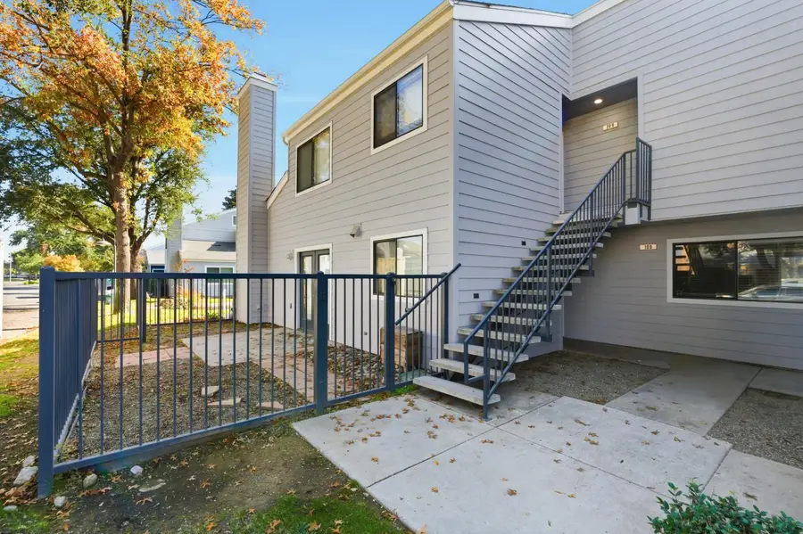 7675 N 1st Street #109, Fresno, CA 93720 - Image #3