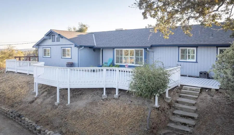 30782 Titan Drive, Coarsegold, CA 93614 - Image #2