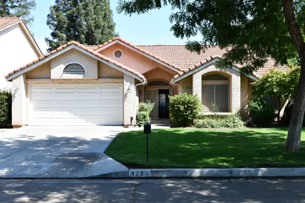 9260 N Green Meadows Lane, Fresno, CA 93720