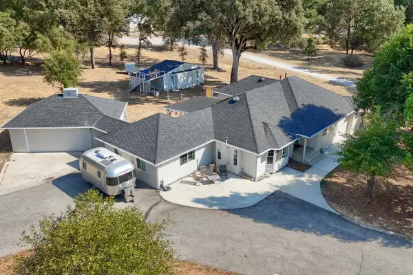 40087 Indian Springs Road, Oakhurst, CA 93644