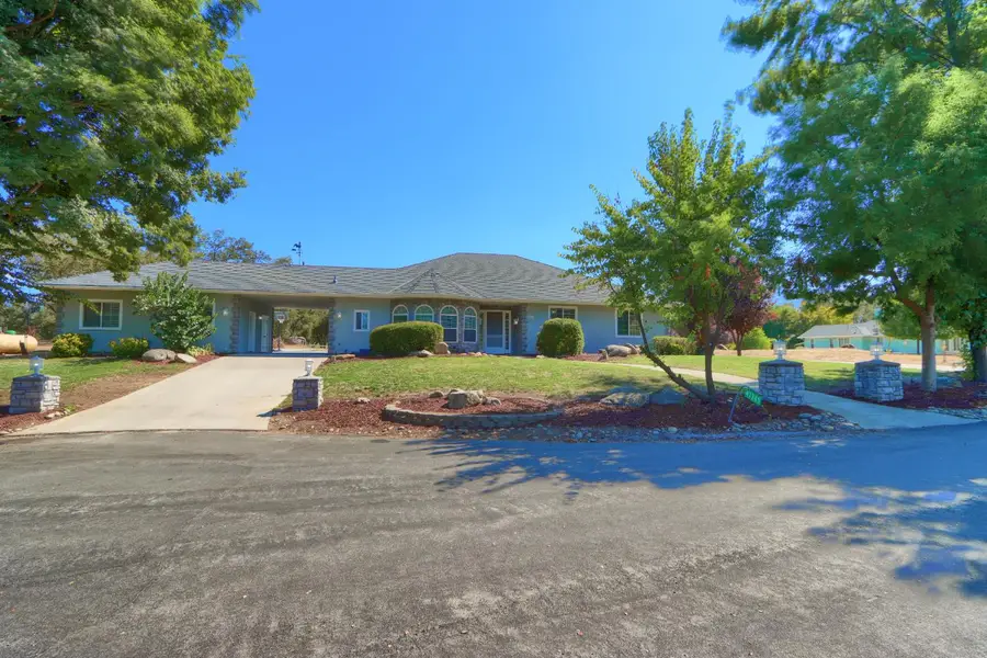 41345 Singing Hills Circle, Ahwahnee, CA 93601 - Image #2