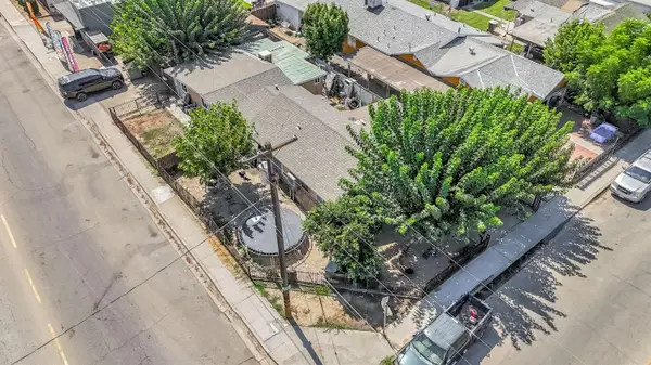 255 J Street, Parlier, CA 93648