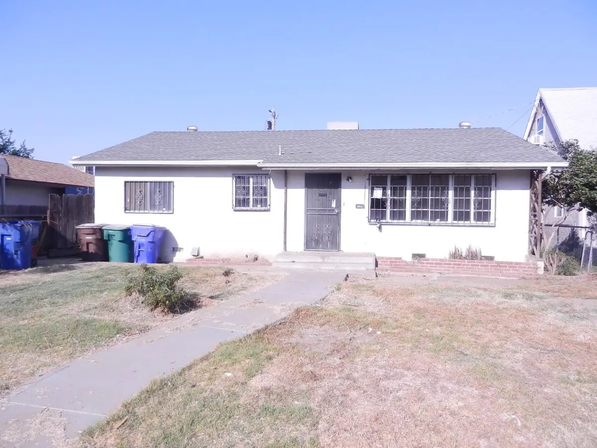1105 Hoag Avenue, Sanger, CA 93657 - Image #1