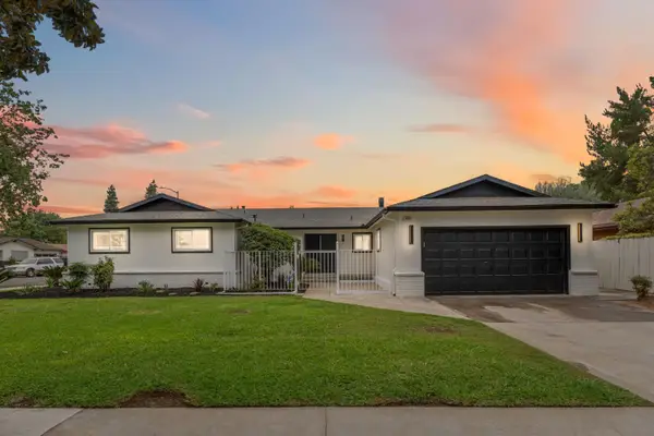 3045 W Celeste Avenue, Fresno, CA 93711